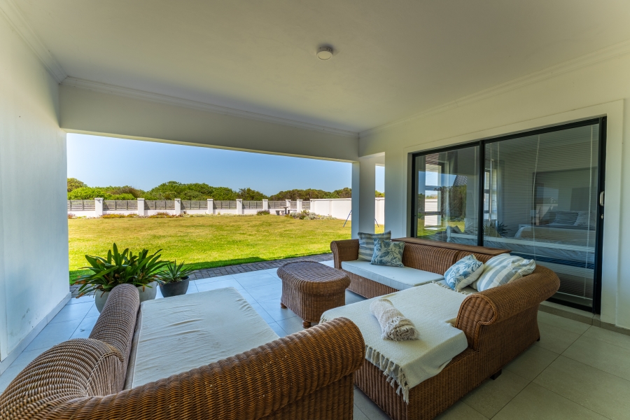 4 Bedroom Property for Sale in St Francis Links Eastern Cape